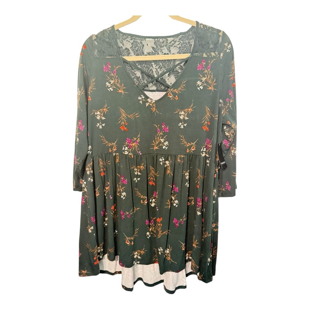 Torrid Green Floral Lace Babydoll tunic- Size 2 - Picture 2 of 6